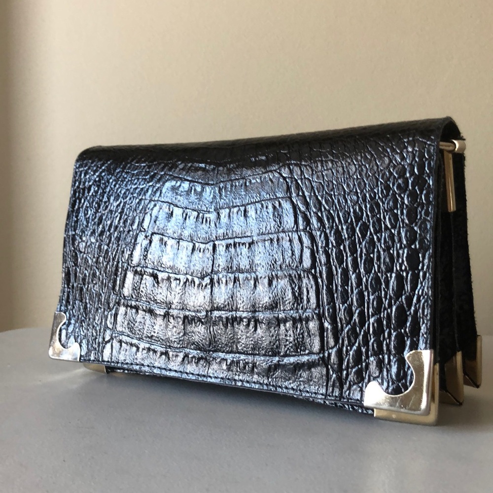 Black Leather Purse ✨ With Gold Details from Florence Italy